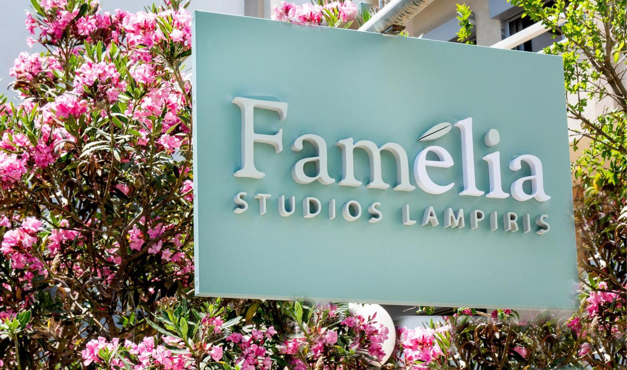 Famelia Studios Lampiris Potos Exteriér fotografie