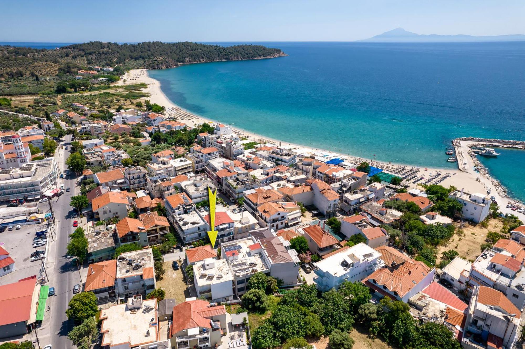 Famelia Studios Lampiris Potos Exteriér fotografie